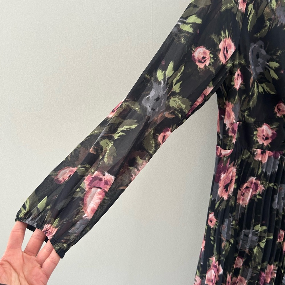 Addition Elle Pleated Skirt Twist Front Semi Sheer Long Sleeve Floral Midi Dress - Picture 6 of 6